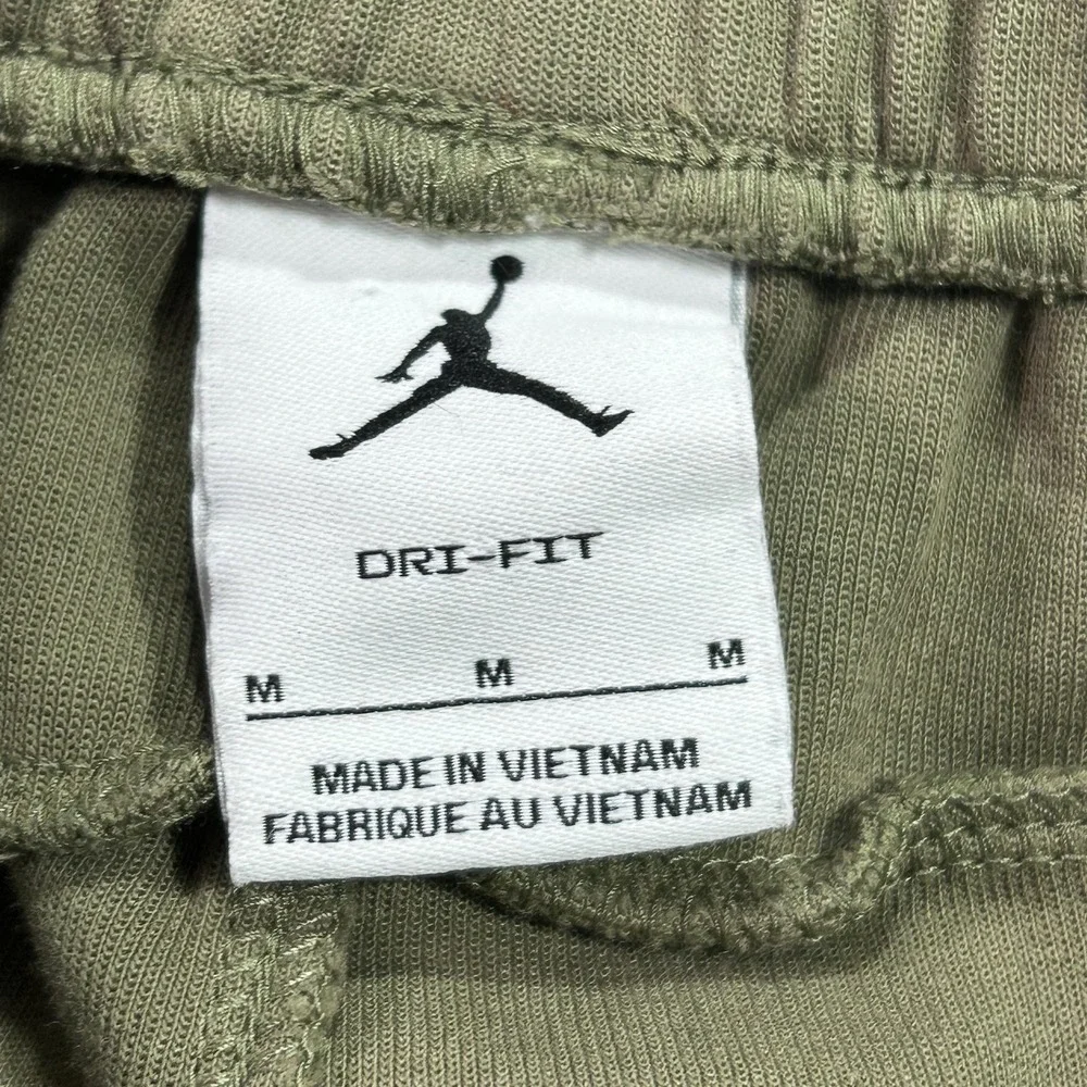 Jordan‎ Sweatpants Mens Medium Green Fleece Dri-FIT Athletic FV8604-222